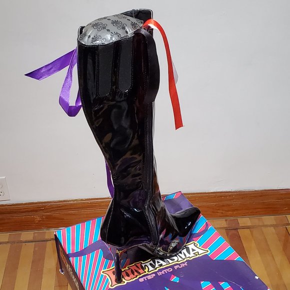 Black patent stiletto boots with ribbons - Picture 2 of 3
